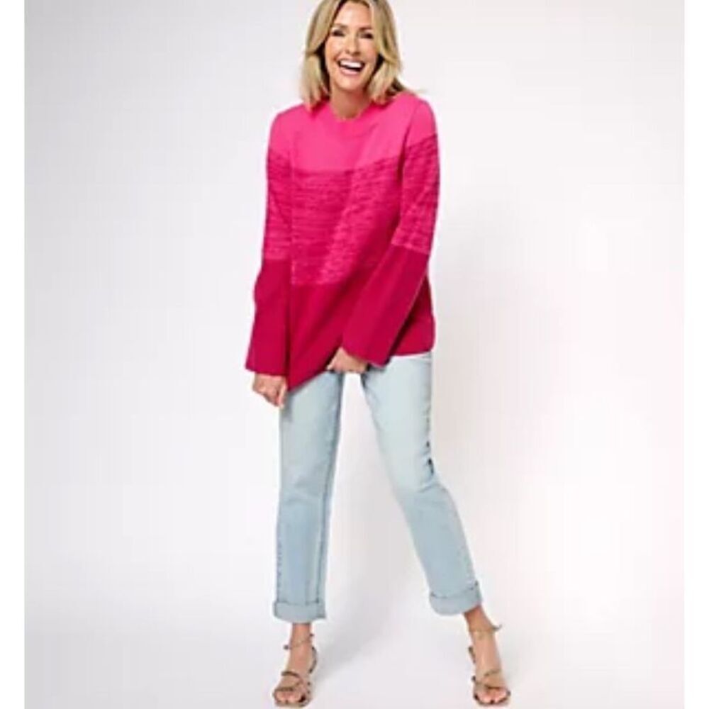 Susan Graver Weekend Pullover Knit Sweater Bell Sleeves Size Medium Pink